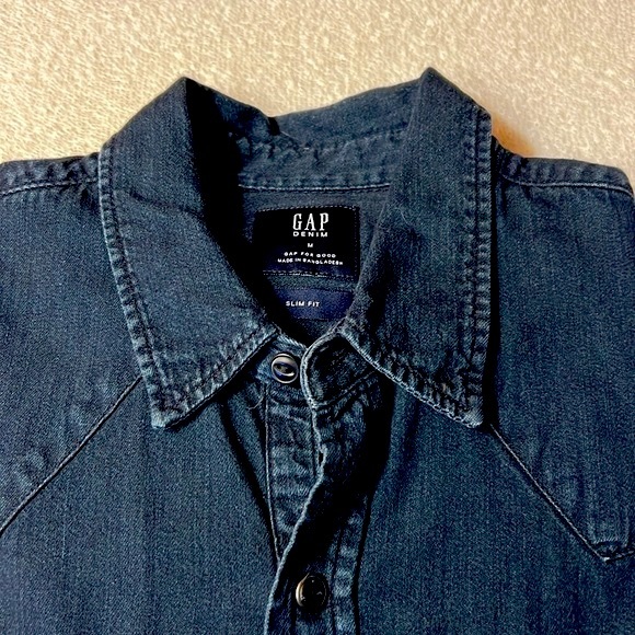 Gap Slim Fit Denim Shirt (Men’s) - Picture 1 of 6